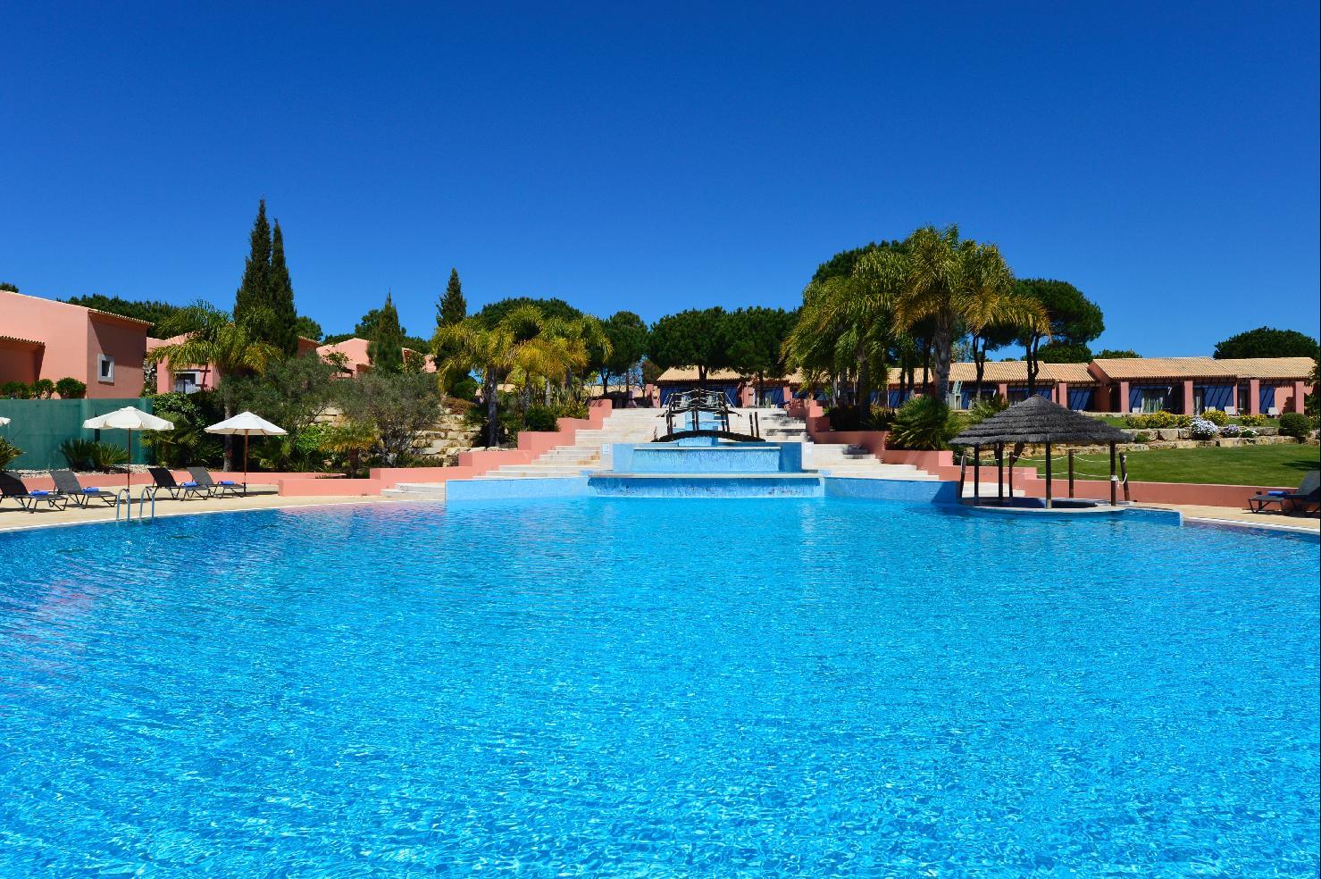 Pestana Vila Sol - Vilamoura Premium Golf Resort Exteriér fotografie The resort's main swimming pool