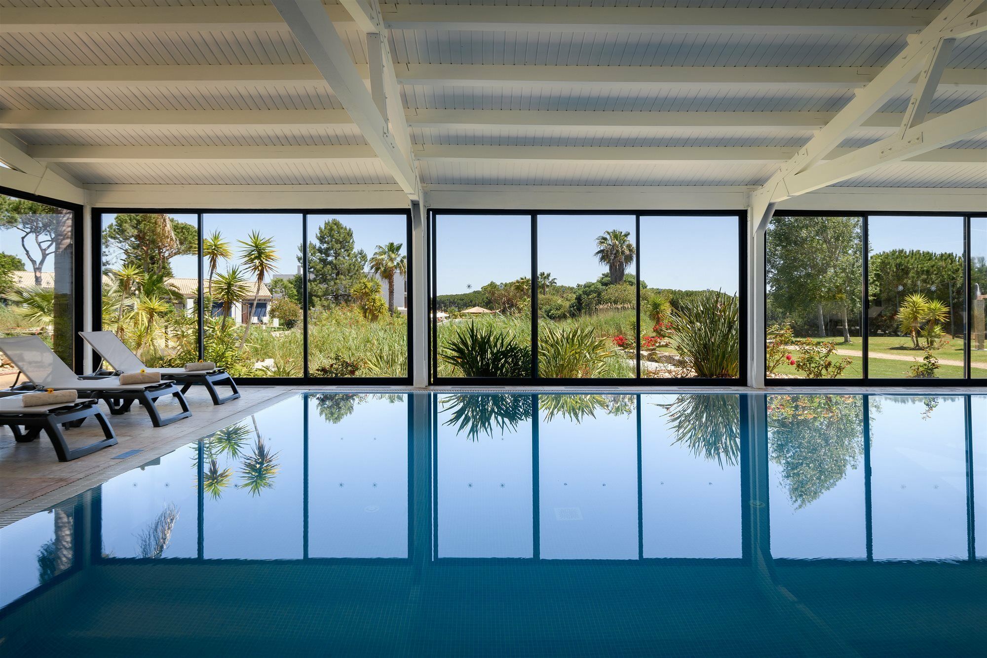 Pestana Vila Sol - Vilamoura Premium Golf Resort Exteriér fotografie The swimming pool at the clubhouse