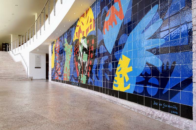 Pestana Vila Sol - Vilamoura Premium Golf Resort Exteriér fotografie The mural in the lobby of the National Museum of the American Indian
