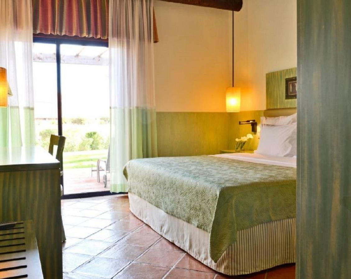 Pestana Vila Sol - Vilamoura Premium Golf Resort Exteriér fotografie A room at the hotel